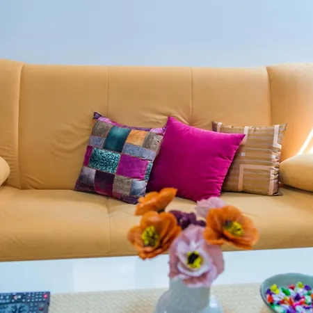 Lovely Nights Apartamento